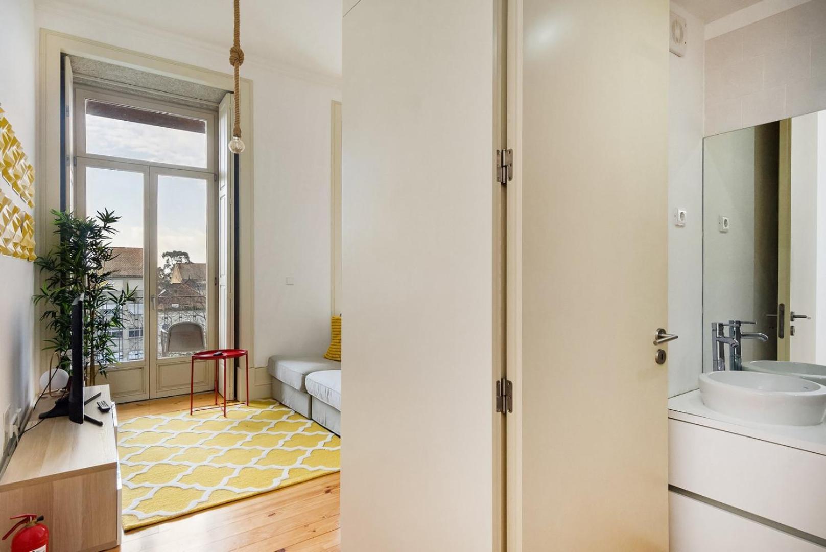 Guestready - Urban Oasis With Private Balcony Leilighet Porto Eksteriør bilde